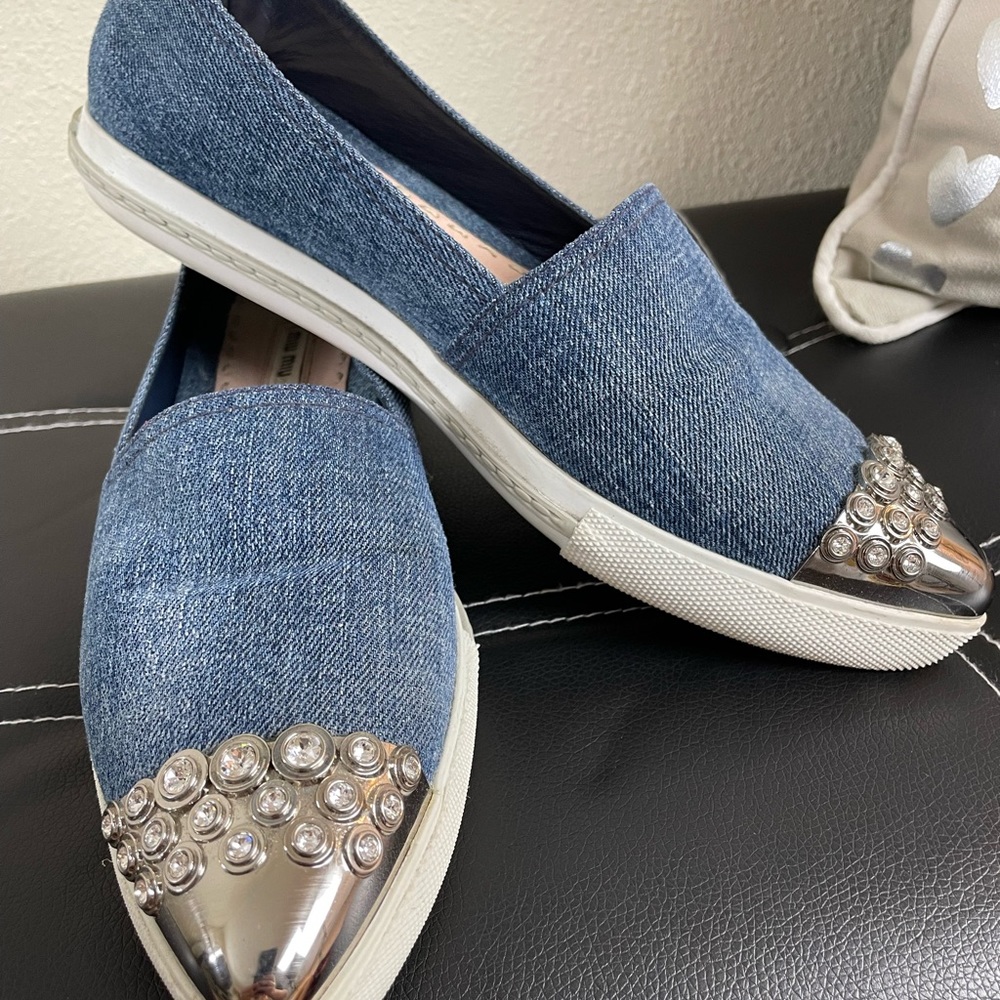 MIU MIU Metal Cap Toe with Crystals Sneakers Flats Sz 38 EXCELLENT CONDITION!!